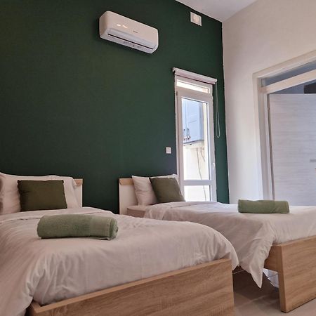District Otel Victoria Dış mekan fotoğraf