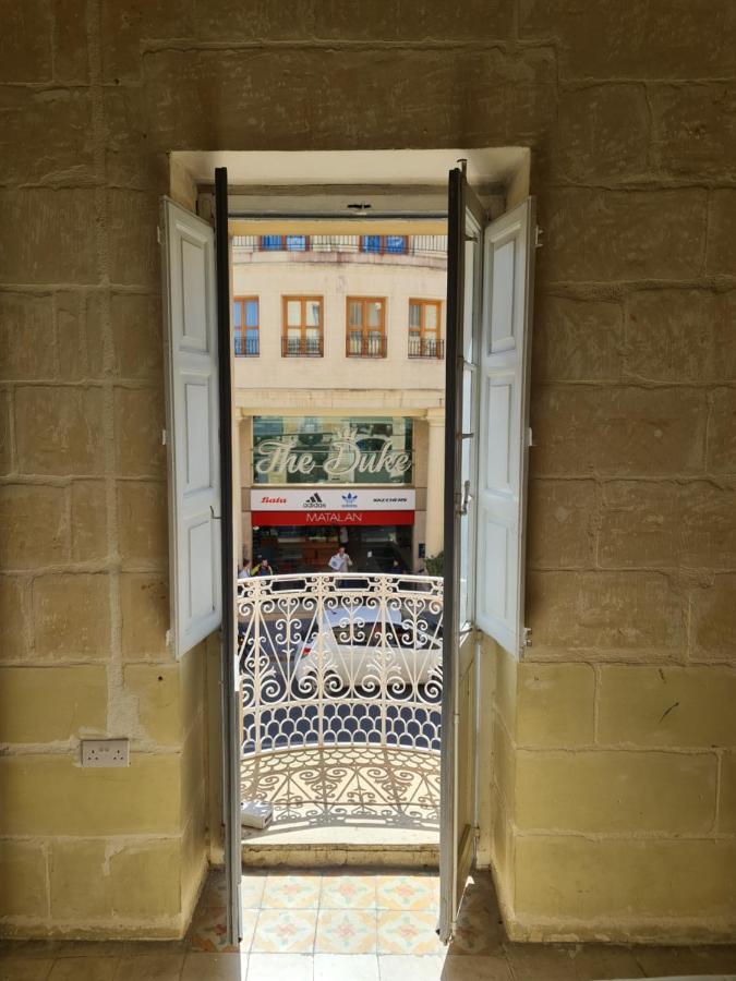 District Otel Victoria Dış mekan fotoğraf