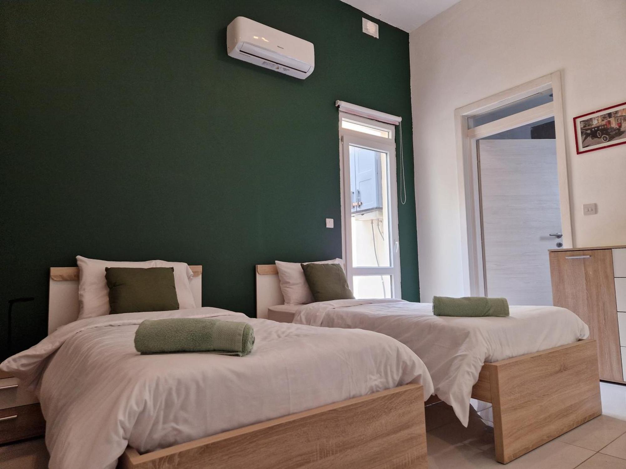District Otel Victoria Dış mekan fotoğraf
